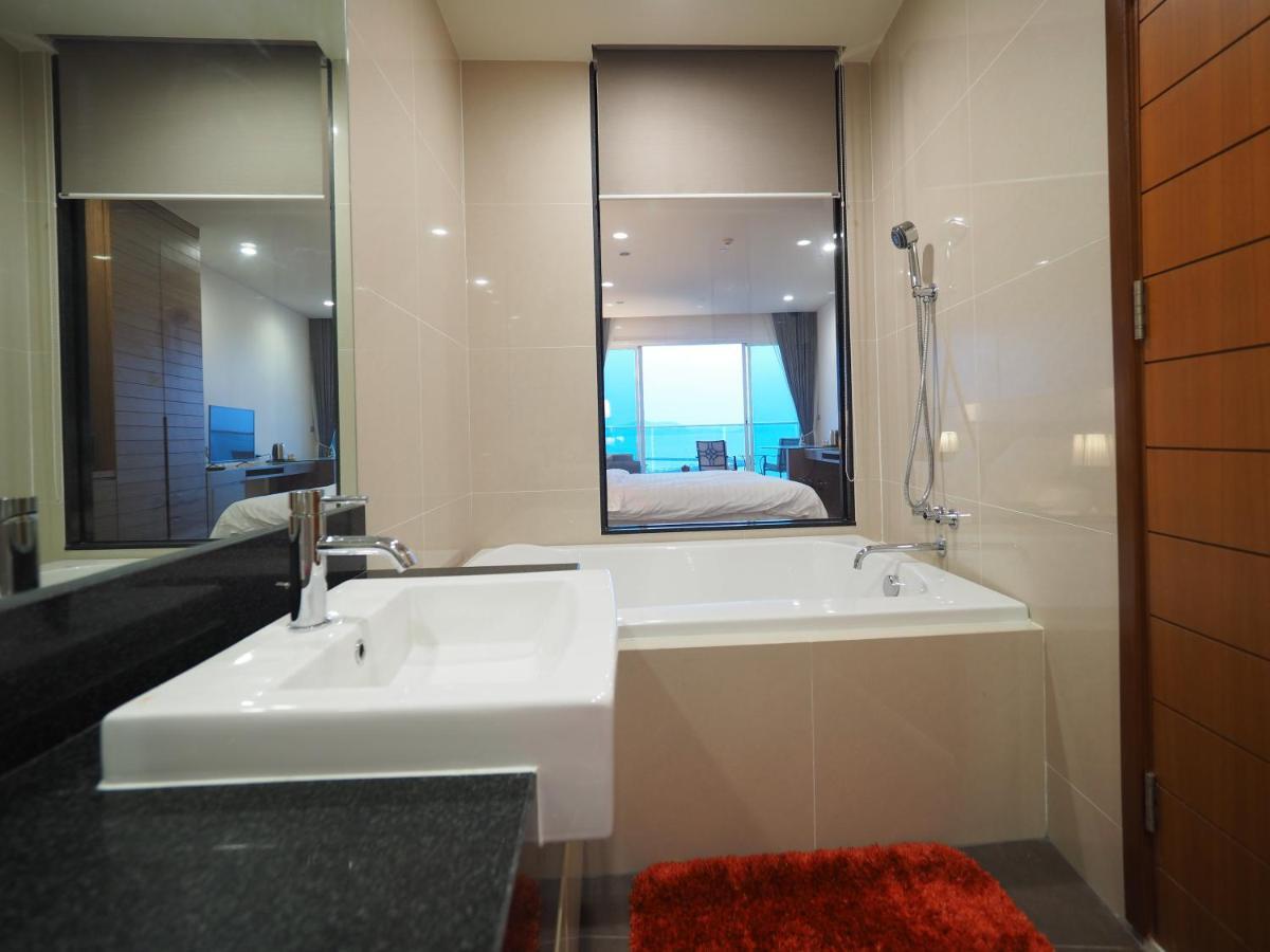 Movenpick Residences Pattaya With Ocean View Наджомтьєн Екстер'єр фото