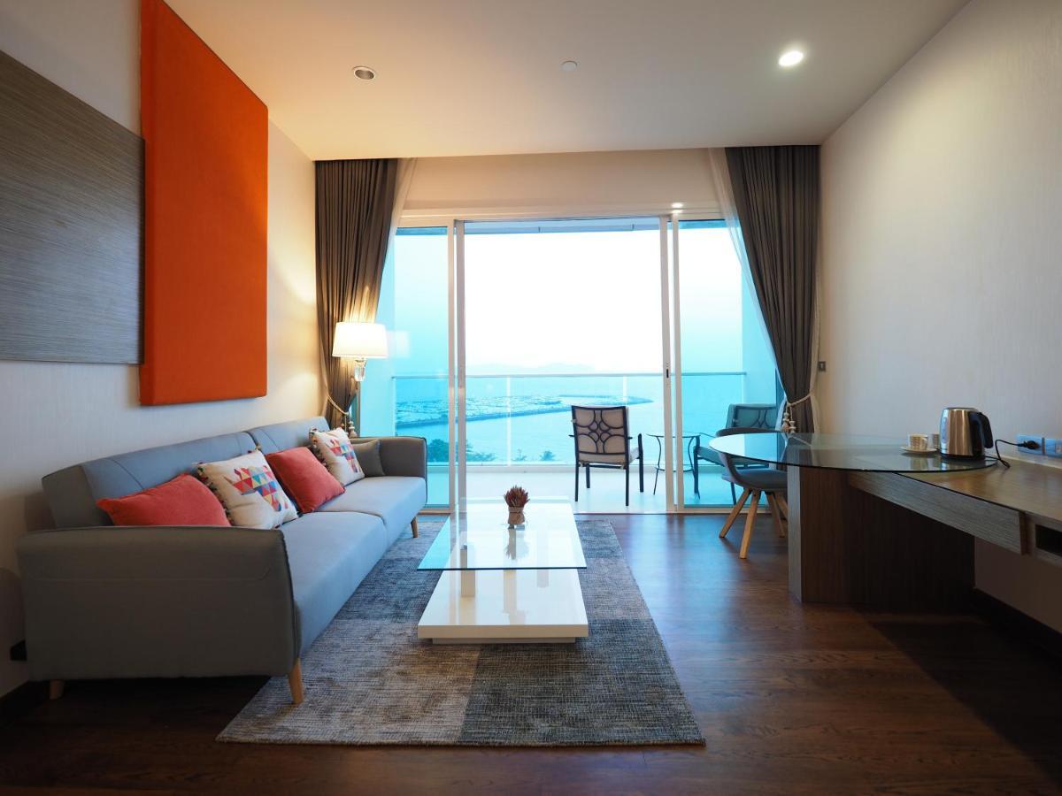 Movenpick Residences Pattaya With Ocean View Наджомтьєн Екстер'єр фото